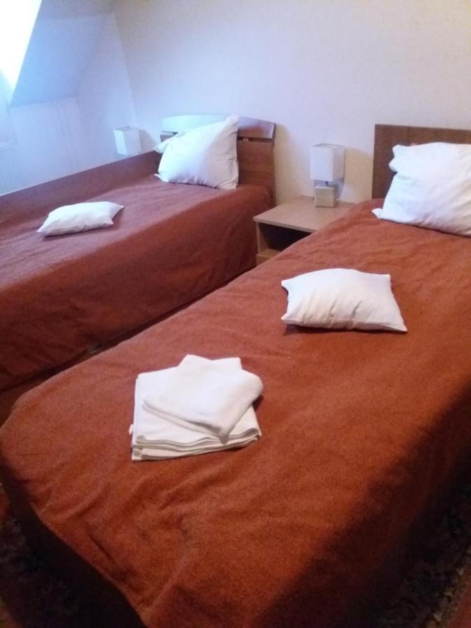 Cazare Neu-Arad Autostrada Apartment Ngoại thất bức ảnh